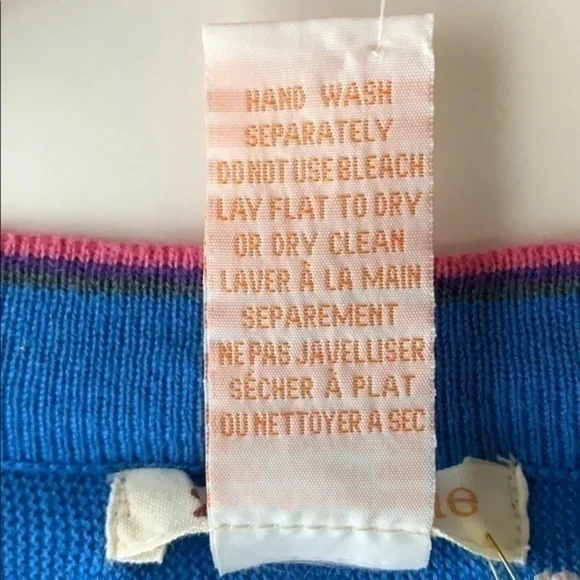 Tulle | Cropped Cardigan Sweater - Picture 5 of 6